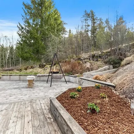 Holiday home Cozy Forest In Evje